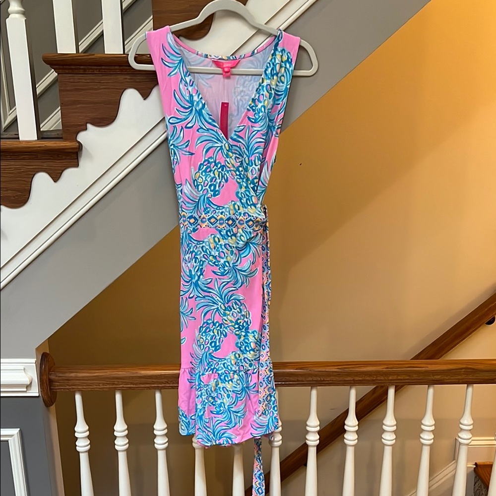 Lilly Pulitzer Pink and Blue Sheath Midi Dress V-Neck Sleeveless Resort Wear